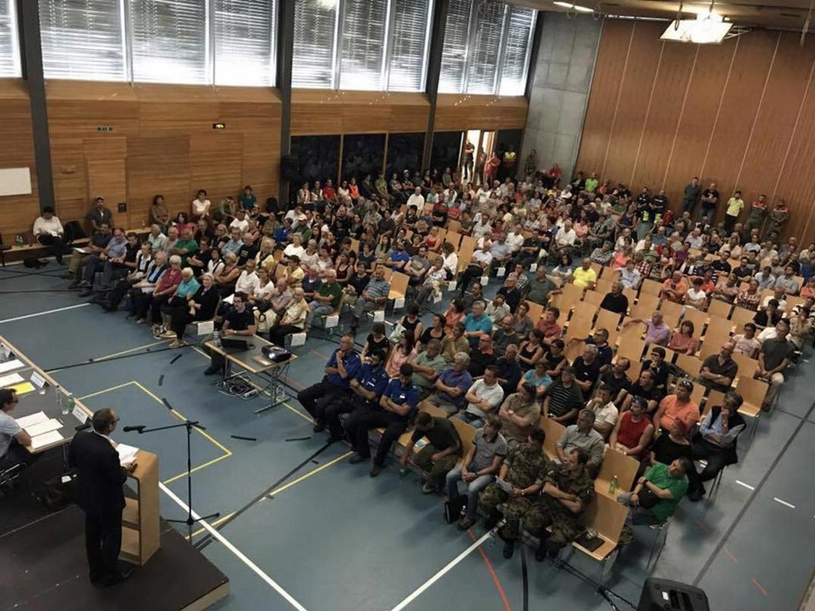 serata informativa 1600x1200